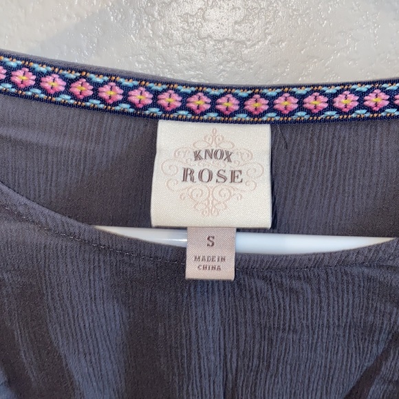 EUC Women’s Size S Small Knox Rose Brand Boho Tassel Tie Gauze Top Shirt - Picture 4 of 9